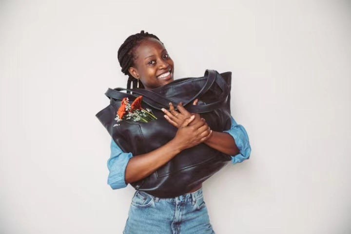 Elora™ - Sac Élégant en Cuir
